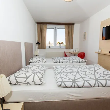 Guest house Hviezda